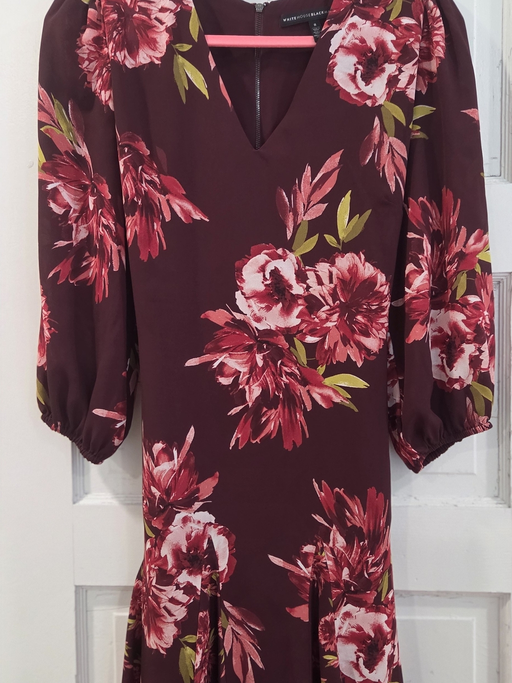 White House Black Market Burgundy Floral V-Neck Women's Top